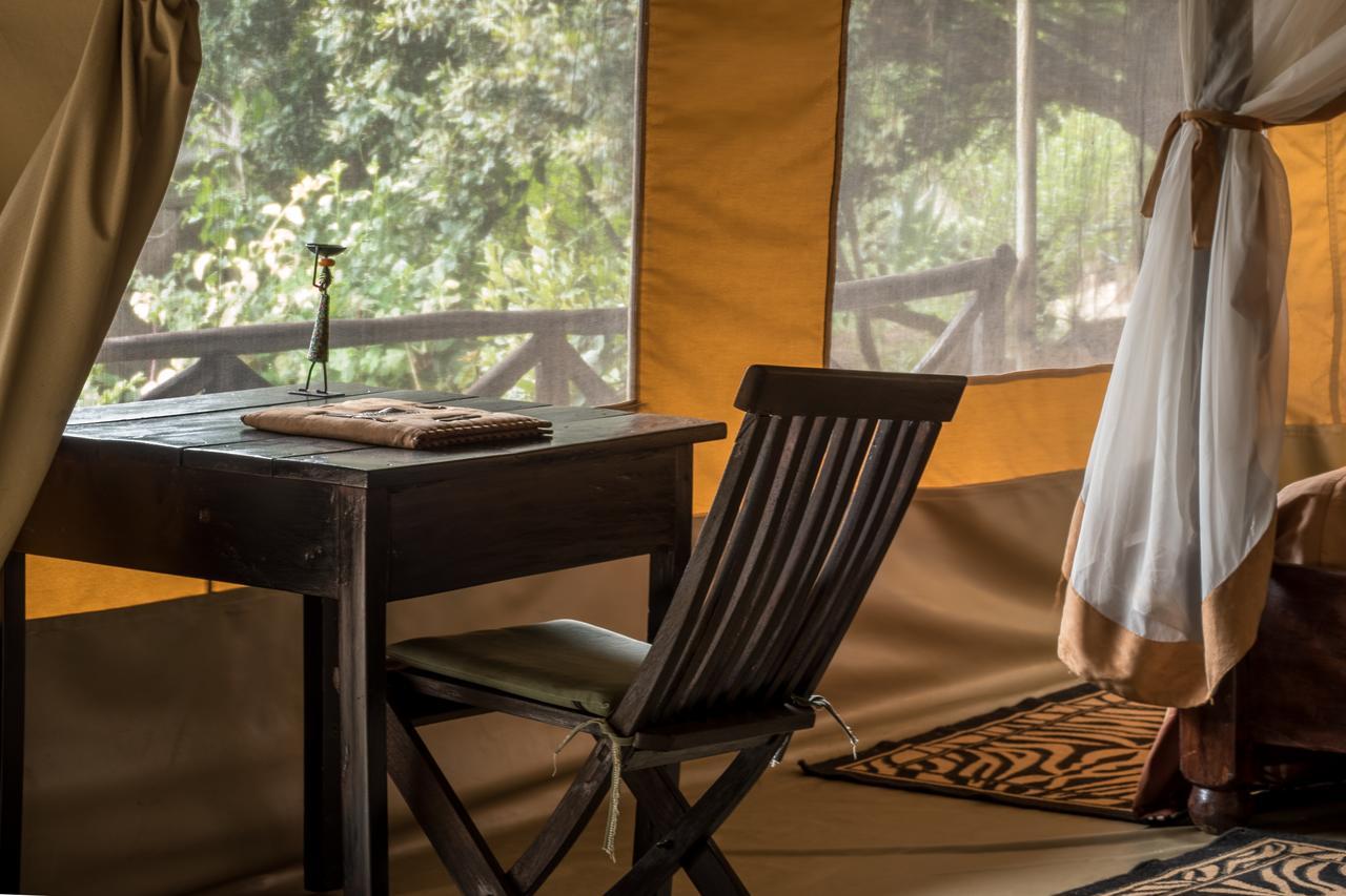 Rhino Watch Safarilodge Mweiga Kültér fotó