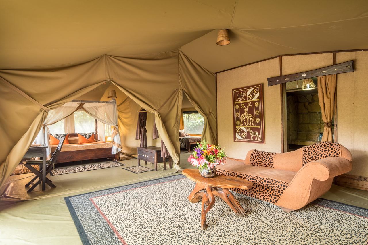Rhino Watch Safarilodge Mweiga Kültér fotó