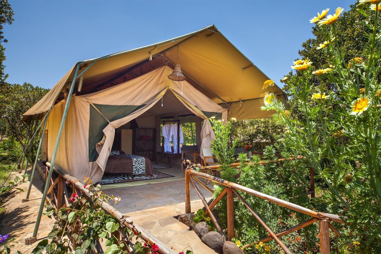 Rhino Watch Safarilodge Mweiga Kültér fotó