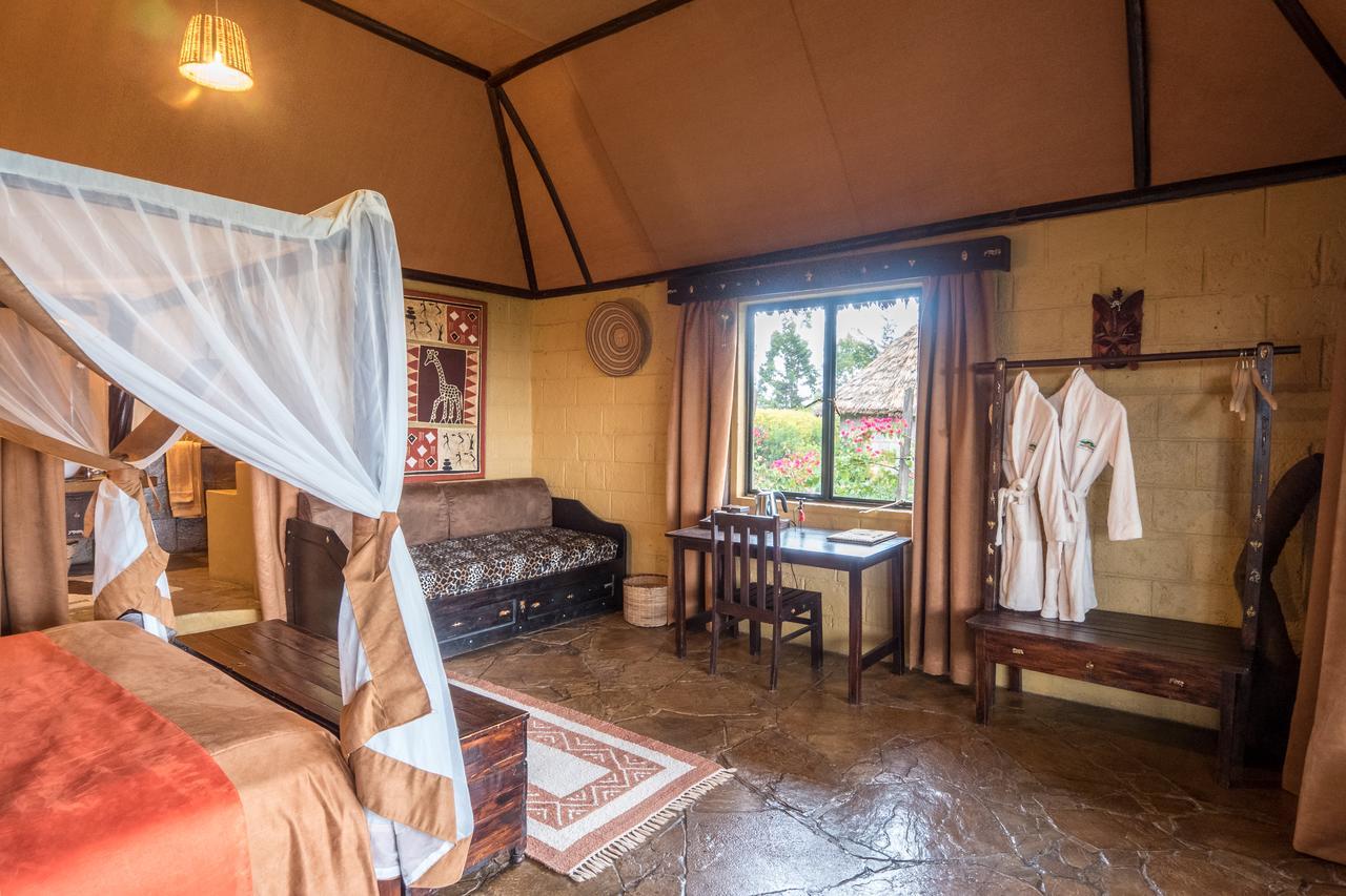 Rhino Watch Safarilodge Mweiga Kültér fotó