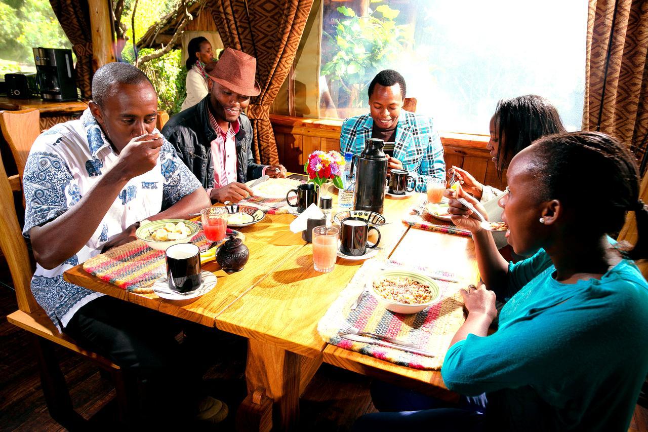 Rhino Watch Safarilodge Mweiga Kültér fotó